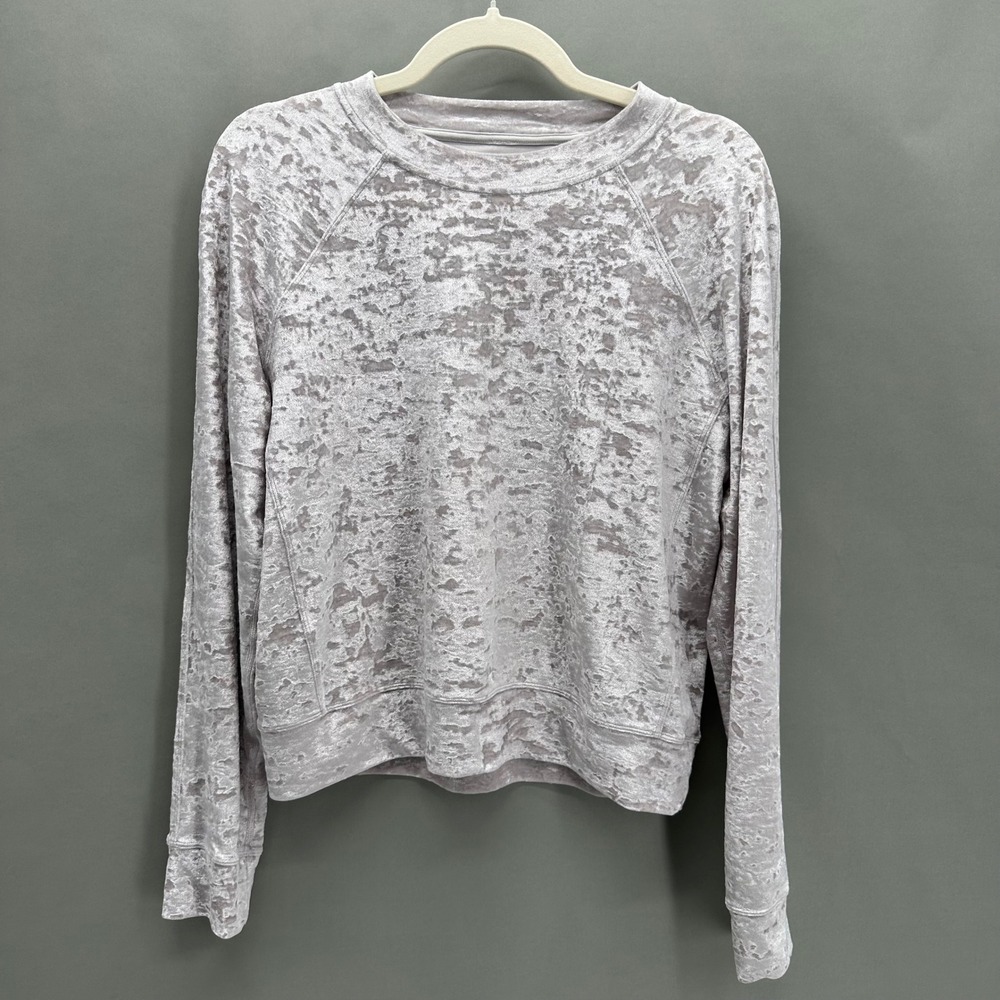 Lululemon Warm Down‎ Crew Crushed Velvet Silver Top Womens Small Athleisure Cozy